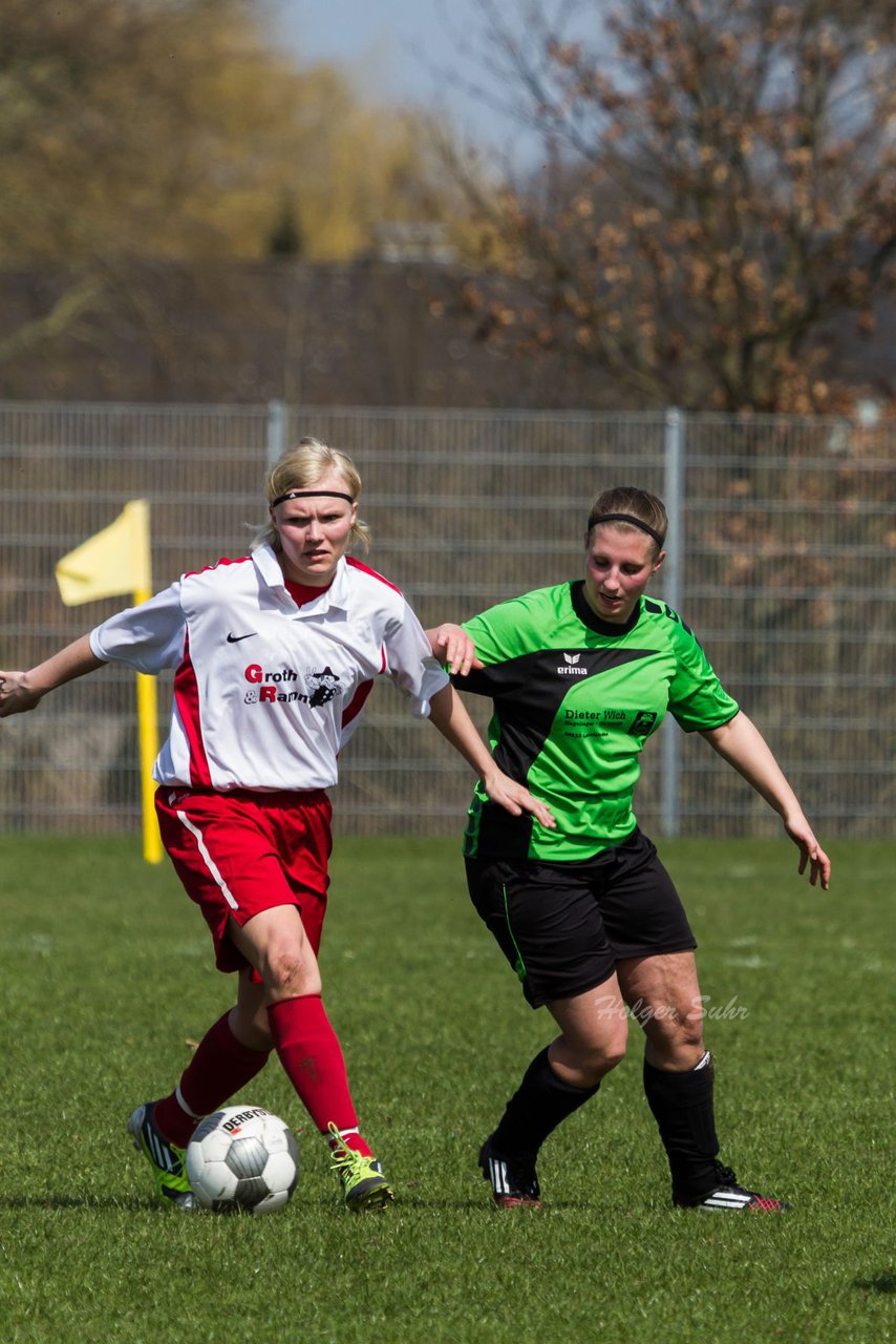 Bild 191 - Frauen Schmalfelder SV - TSV Siems : Ergebnis: 1:0